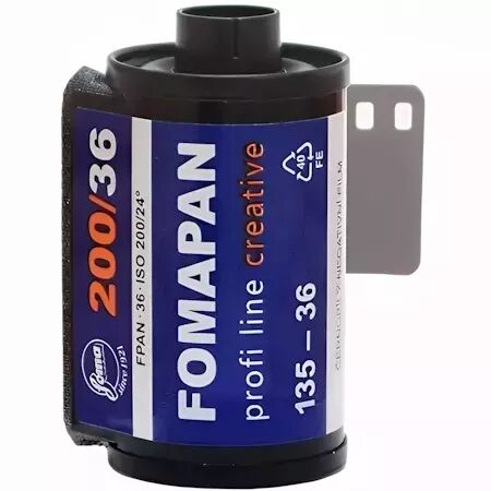 FOMA FOMAPAN 200 135-36 (&agrave; l\'unit&eacute;)